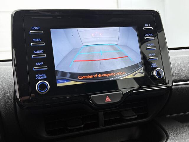 Toyota YARIS 1.5 Hybrid Dynamic | Stoelverwarming | Apple CarPlay/Android Auto | Climate Control | Cruise Control Adaptive | Achteruitrijcamera |