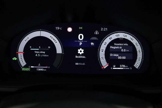 Toyota YARIS Cross 1.5 Hybrid 130 GR SPORT | Leder/Alcantara | Stoel- en Stuurwielverwarming | Climate Control | 10 Jaar Garantie! |
