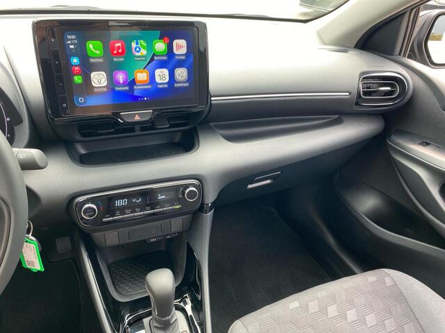 Toyota YARIS 1.5 Hybrid 115 automaat Comfort NIEUW | Digitaal cockpit | Full LED koplampen | 16" lm velgen | cruise control | etc.