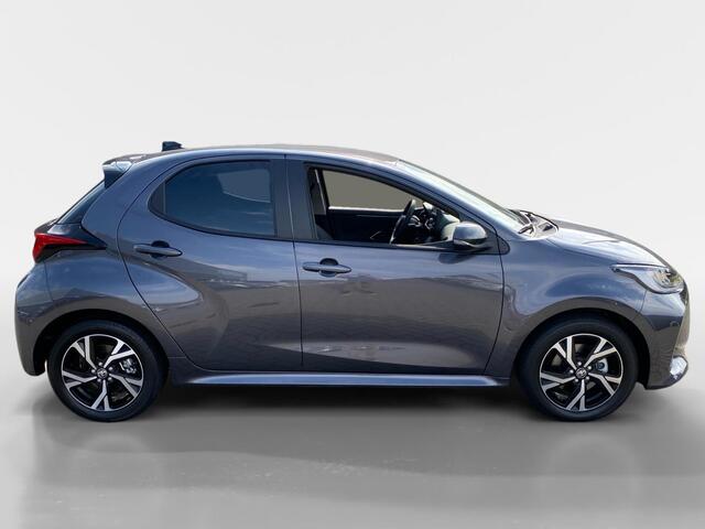 Toyota YARIS 1.5 Hybrid 115 automaat Comfort NIEUW | Digitaal cockpit | Full LED koplampen | 16" lm velgen | cruise control | etc.