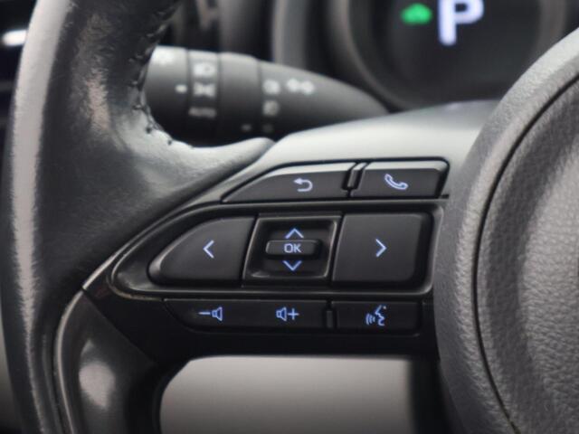 Toyota YARIS Cross 1.5 Hybrid 115 Black Edition | Apple Carplay & AndroidAUTO | Camera | Adapt.Cruise Control |