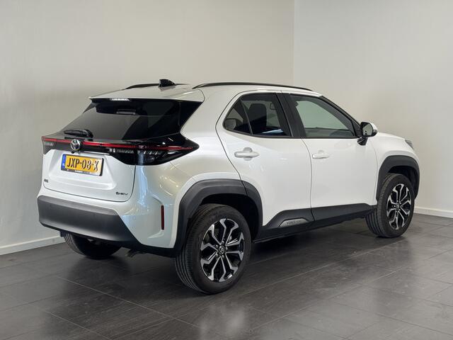 Toyota YARIS Cross 1.5 Hybrid 115 Dynamic | Parelmoer lak | Apple Carplay | Toyota Safety Sense |