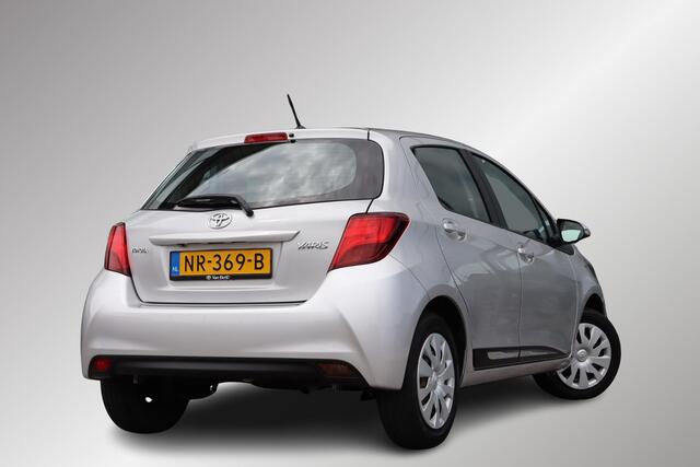 Toyota YARIS 1.3 VVT-i Aspiration, Bluetooth, Airco, cruise control, Parkeercamera, Start/Stop.