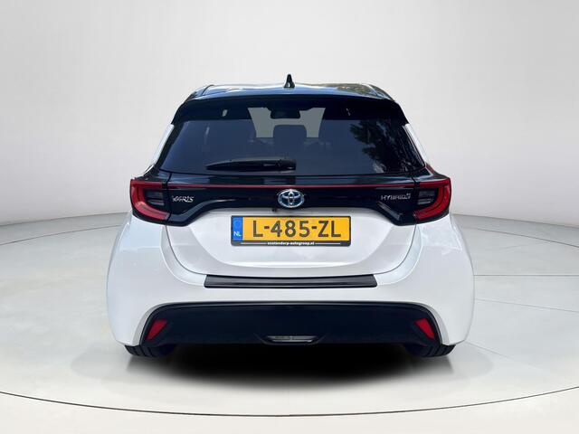 Toyota YARIS 1.5 Hybrid Style Bi-Tone | 06-1014101018 Voor meer informatie
