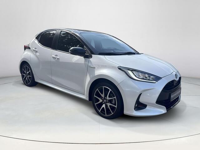 Toyota YARIS 1.5 Hybrid Style Bi-Tone | 06-1014101018 Voor meer informatie
