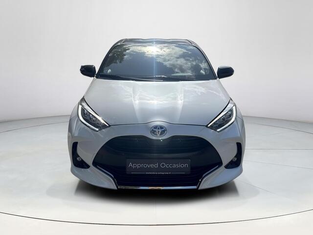 Toyota YARIS 1.5 Hybrid Style Bi-Tone | 06-1014101018 Voor meer informatie