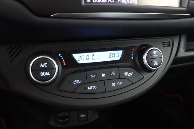 Toyota YARIS 1.5 Hybrid Design Sport | Fietsendragerbeugel | Navigatie | Cruise Control |
