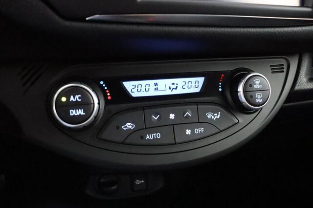 Toyota YARIS 1.5 VVT-i Bi-Tone | Cruise Control | Parkeercamera |