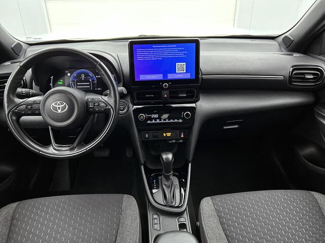 Toyota YARIS Cross Hybrid 115 First Edition Comfort Pack | Stoelverwarming | Stuurwielverwarming |