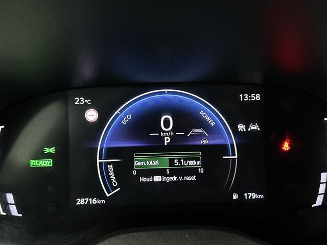 Toyota YARIS Cross Hybrid 115 First Edition Comfort Pack | Stoelverwarming | Stuurwielverwarming |