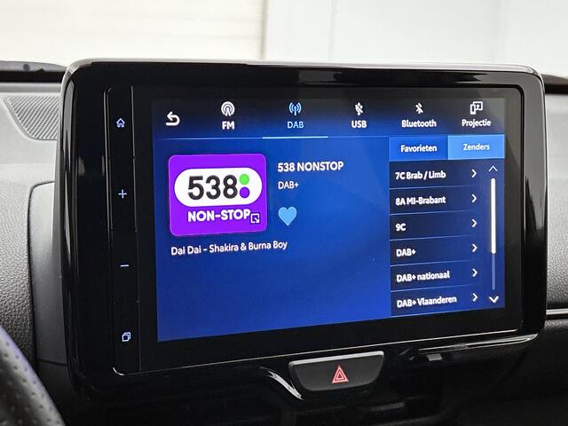 Toyota YARIS Cross 1.5 Hybrid GR Sport Limited | BTW voertuig | Dodehoek detectie | Head-Up Display | Parkeersensoren voor+achter | Stoelverwarming | Navigatie | Apple CarPlay/Android Auto | Cruise Control Adaptive | Achteruitrijcamera |