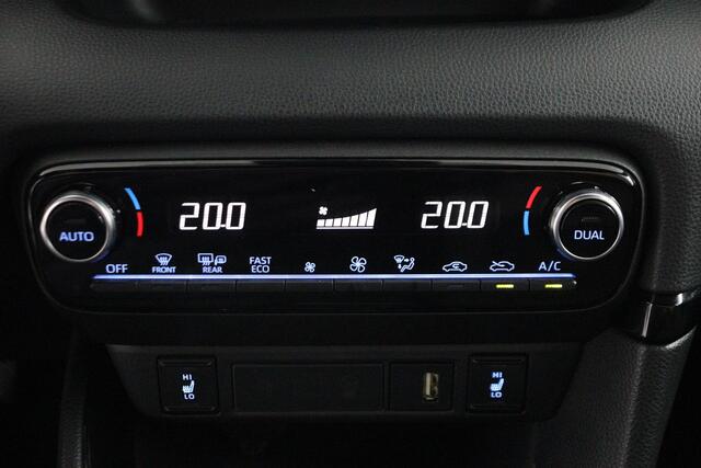 Toyota YARIS 1.5 Hybrid Executive | Apple Carplay/Android Auto | head-up display |