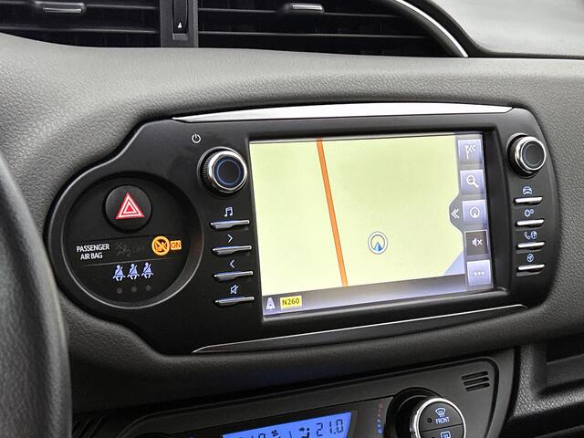 Toyota YARIS 1.5 Hybrid Aspiration | Dealer onderhouden | Navigatie | Climate Control | Achteruitrijcamera |