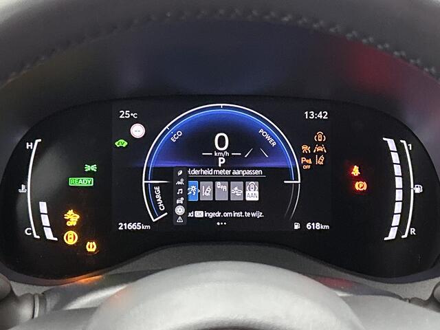 Toyota YARIS 1.5 Hybrid 115 Dynamic | Parkeersensoren | Stoelverwarming | Blind Spot | *