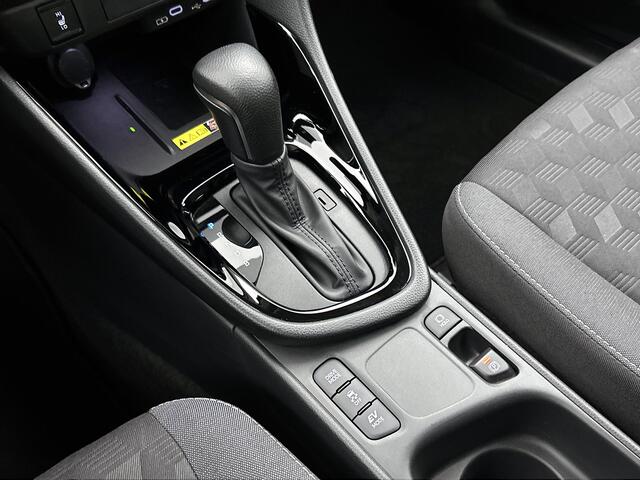 Toyota YARIS 1.5 Hybrid 115 Dynamic | Parkeersensoren | Stoelverwarming | Blind Spot | *