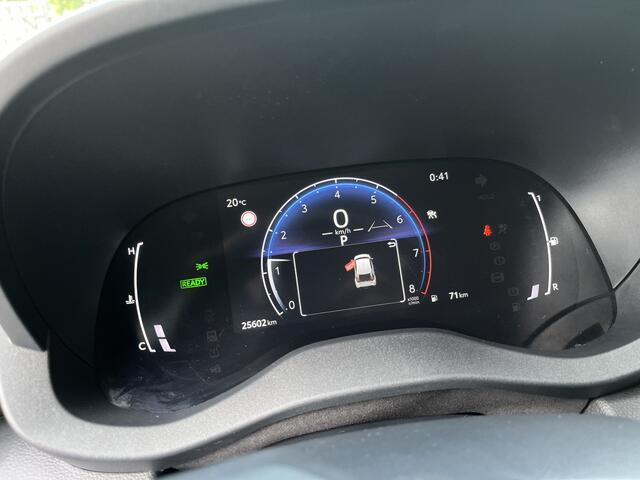 Toyota YARIS Cross 1.5 Hybrid 115 First Edition // ADAPT. CRUISE // KEYLESS // APPLE-ANDROID AUTO // CAMERA // STOELVERWARMING //