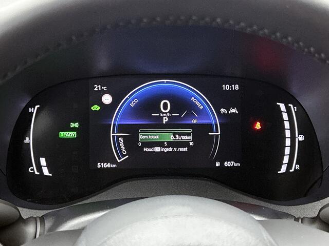 Toyota YARIS 1.5 Hybrid 115 First Edition Comfort Pack | BTW voertuig | Dodehoek detectie | Stoel+stuurverwarming | Parkeersensoren voor+achter | Apple CarPlay/Android Auto | Cruise Control Adaptive |