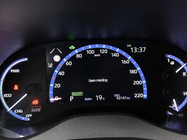 Toyota YARIS Cross 1.5 Hybrid GR Sport | BTW voertuig | Head-Up Display | JBL | Dodehoek detectie | Parkeersensoren voor+achter | elektrische achterklep | Stoelverwarming | Navigatie | Apple CarPlay/Android Auto |