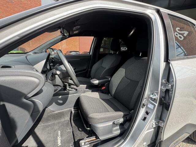 Toyota YARIS Cross 1.5 Hybrid 115 First Edition // ADAPT. CRUISE // KEYLESS // APPLE-ANDROID AUTO // CAMERA+SENSOREN // STOEL + STUUR VERWARMING //