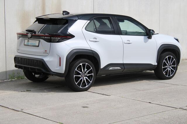 Toyota YARIS Cross 1.5 Hybrid GR Sport / JBL / ELEKTR A.KLEP / TWO TONE / APPLE /ANDROID AUTO / NAVIGATIE