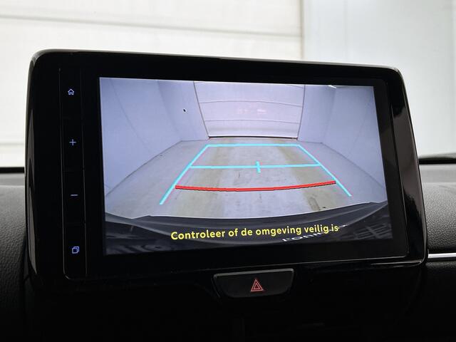 Toyota YARIS Cross 1.5 Hybrid Business Plus AWD | BTW voertuig | Apple CarPlay/Android Auto | Navigatie | Cruise Control Adaptive | Climate Control | Achteruitrijcamera |