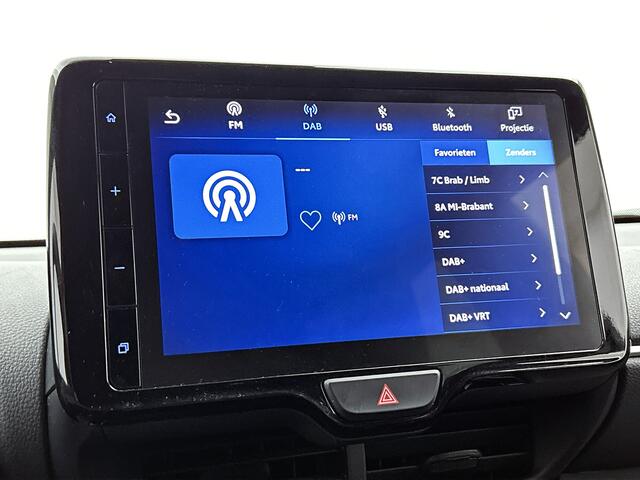 Toyota YARIS Cross 1.5 Hybrid Business Plus AWD | BTW voertuig | Apple CarPlay/Android Auto | Navigatie | Cruise Control Adaptive | Climate Control | Achteruitrijcamera |