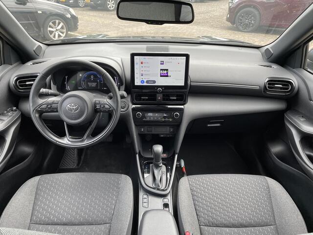 Toyota YARIS Cross 1.5 Hybrid 115 Dynamic **DODEHOEK DETECTIE/ STOEL EN STUURVERWARMING/ KEYLESS**