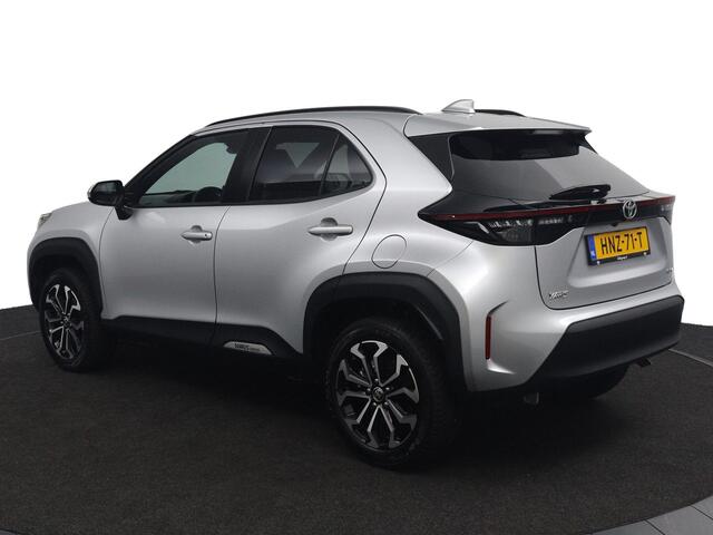 Toyota YARIS Cross 1.5 Hybrid 115 First Edition | Origineel NL | Led Verlichting | Navigatie Groot scherm | Keyless Entry |