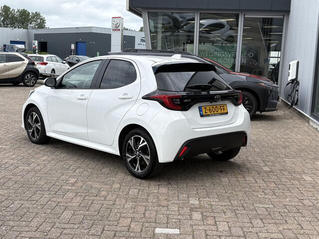 Toyota YARIS 1.5 Hybrid 115 First Edition