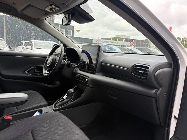 Toyota YARIS 1.5 Hybrid 115 First Edition