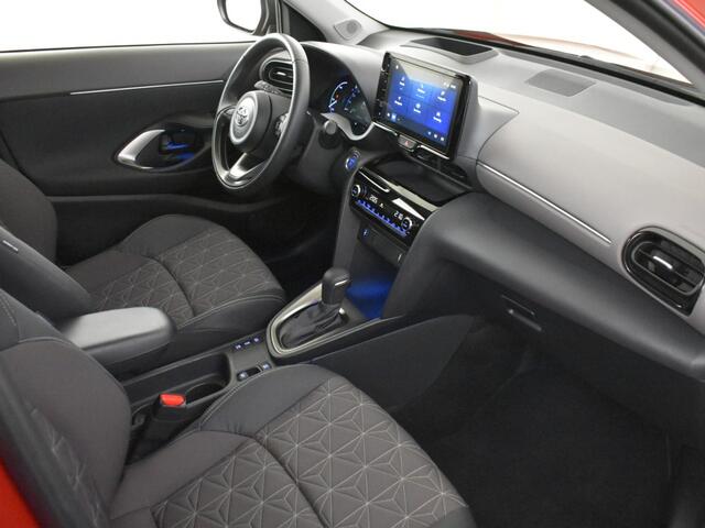 Toyota YARIS Cross 1.5 Hybrid Collection Bi Tone | Navigatie | Blindspot | Carplay