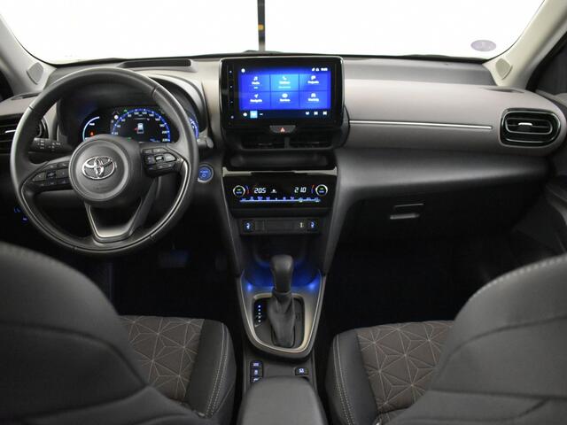 Toyota YARIS Cross 1.5 Hybrid Collection Bi Tone | Navigatie | Blindspot | Carplay