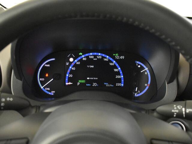 Toyota YARIS Cross 1.5 Hybrid Collection Bi Tone | Navigatie | Blindspot | Carplay