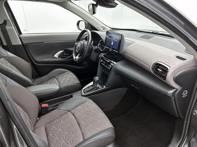 Toyota YARIS Cross 1.5 Hybrid Executive Panoramadak | JBL Premium Audio | Stoelverwarming