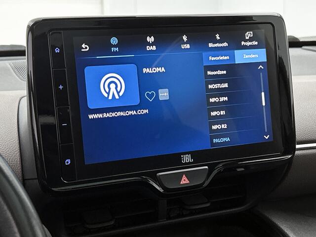 Toyota YARIS Cross 1.5 Hybrid Executive Panoramadak | JBL Premium Audio | Stoelverwarming