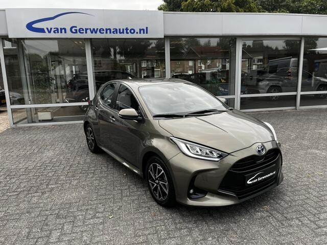 Toyota YARIS 1.5 Hybrid TeamD | Ad. Cruise | Navi | Camera | Trekhaak afn.