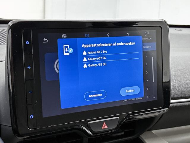Toyota YARIS 1.5 Hybrid Executive | Dealer Onderhouden | Lichte kleur half lederen bekleding | Dodehoek detectie | Head-Up Display | Stoel+stuurverwarming | Parkeersensoren voor+achter | Navigatie | Cruise Control Adaptive |