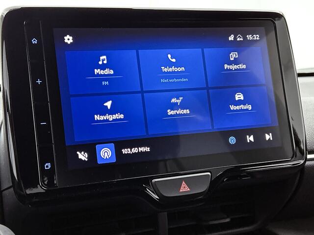 Toyota YARIS Cross 1.5 Hybrid Dynamic Limited + | Dealer Onderhouden | Parkeersensoren voor+achter | Stoelverwarming | Climate Control | Cruise control Adaptive | Navigatie | Apple CarPlay/Android Auto |