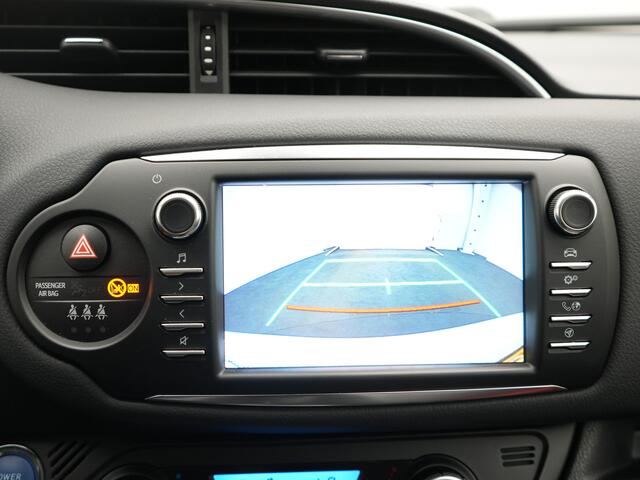 Toyota YARIS 1.5 Hybrid Dynamic | Navigatie | Trekhaak | Keyless |