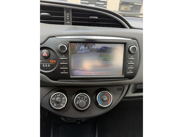 Toyota YARIS 1.5 VVT-i Comfort airco/camera /cruise/audio