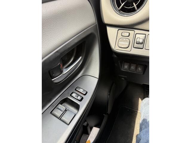 Toyota YARIS 1.5 VVT-i Comfort airco/camera /cruise/audio