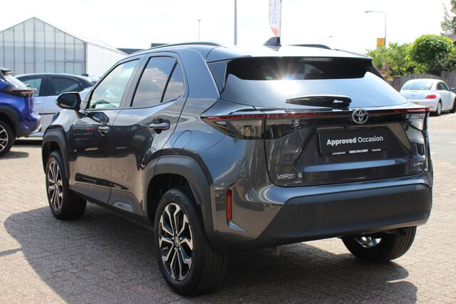 Toyota YARIS Cross 1.5 Hybrid Dynamic Automaat | Stoelverwarming | Sensoren rondom | Adapt. cruise | Keyless |