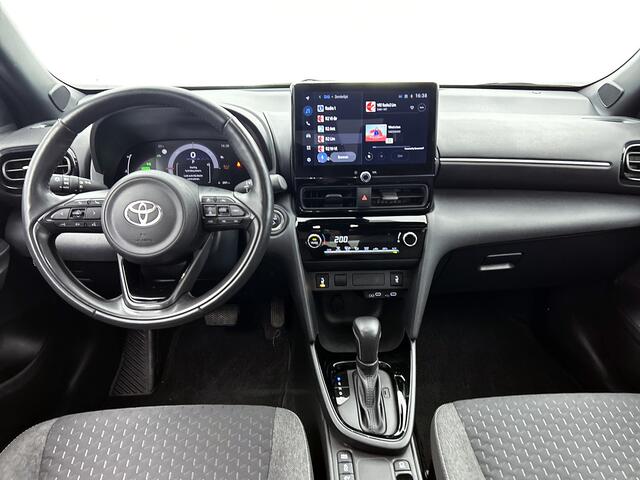 Toyota YARIS Cross 1.5 Hybrid 115 First Edition | Comfort Pack |