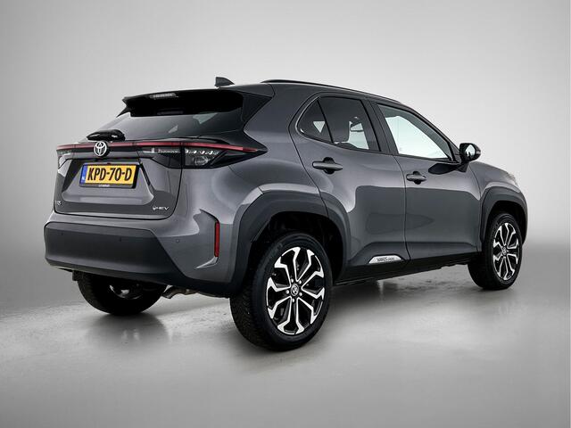 Toyota YARIS Cross 1.5 Hybrid 115 Dynamic | Comfort Pack |
