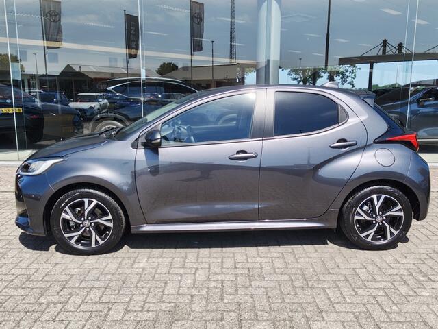Toyota YARIS 1.5 Hybrid 115 Dynamic | Sensoren v/a | Stuur & Stoelverwarming