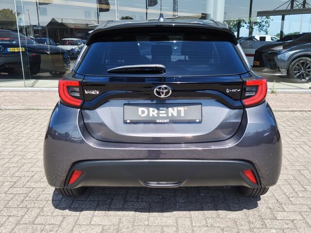 Toyota YARIS 1.5 Hybrid 115 Dynamic | Sensoren v/a | Stuur & Stoelverwarming