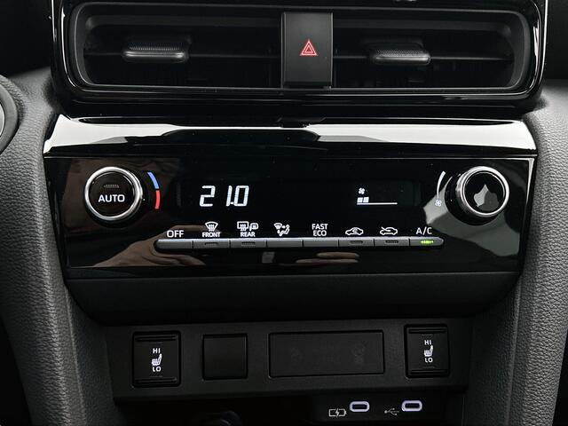 Toyota YARIS Cross 1.5 Hybrid 115 First Edition + | BTW voertuig | Stoel+stuurverwarming | Draadloze telefoonlader | Apple CarPlay/Android Auto | Cruise Control Adaptive | Achteruitrijcamera |