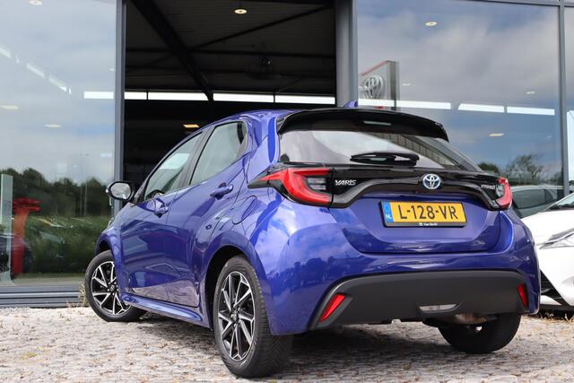 Toyota YARIS 1.5 Hybrid Dynamic, LM velgen, Keyless entry, Adaptieve cruise control, Lane assist.