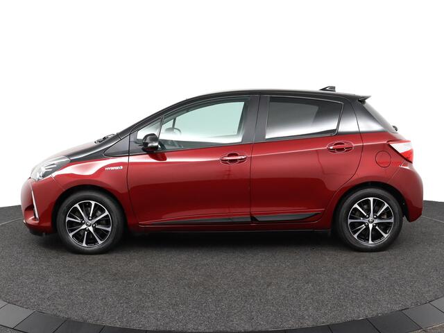 Toyota YARIS 1.5 Hybrid Bi-Tone Edition | Trekhaak | Climate control | Cruise control |
