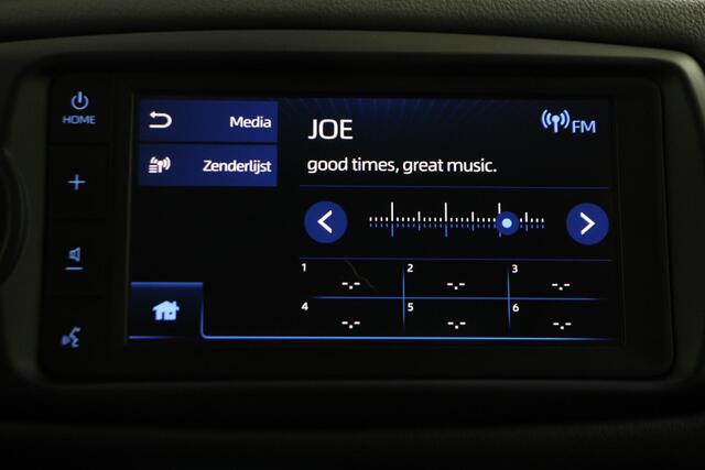 Toyota YARIS 1.5 Hybrid Bi-Tone Edition | Trekhaak | Climate control | Cruise control |